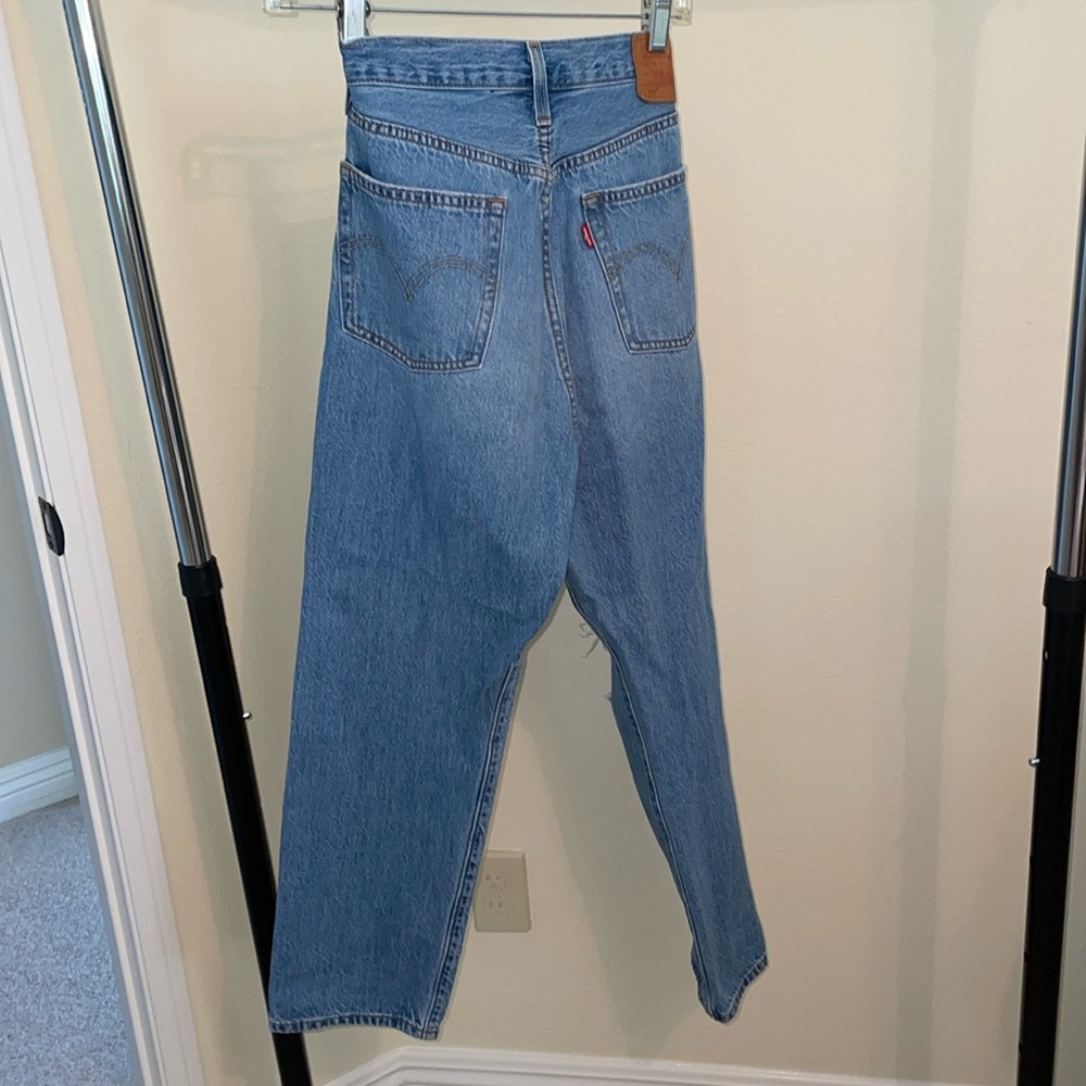 Levi Ripped Jeans - Picture 3 of 3
